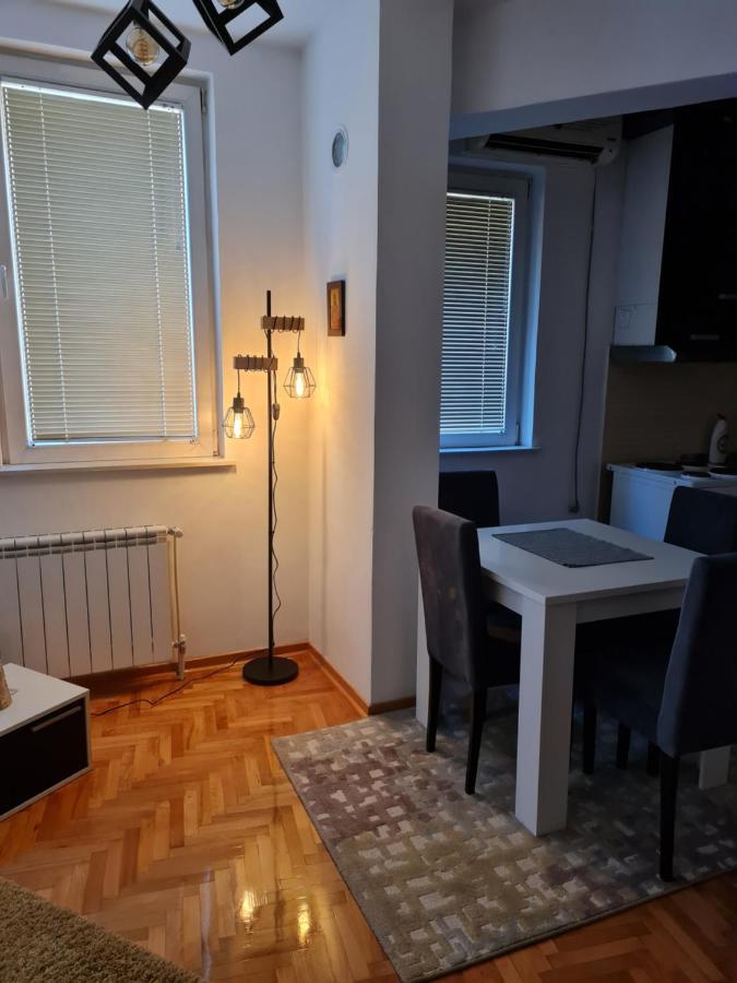 Apartman Veselinovic Free Parking รานเย ภายนอก รูปภาพ