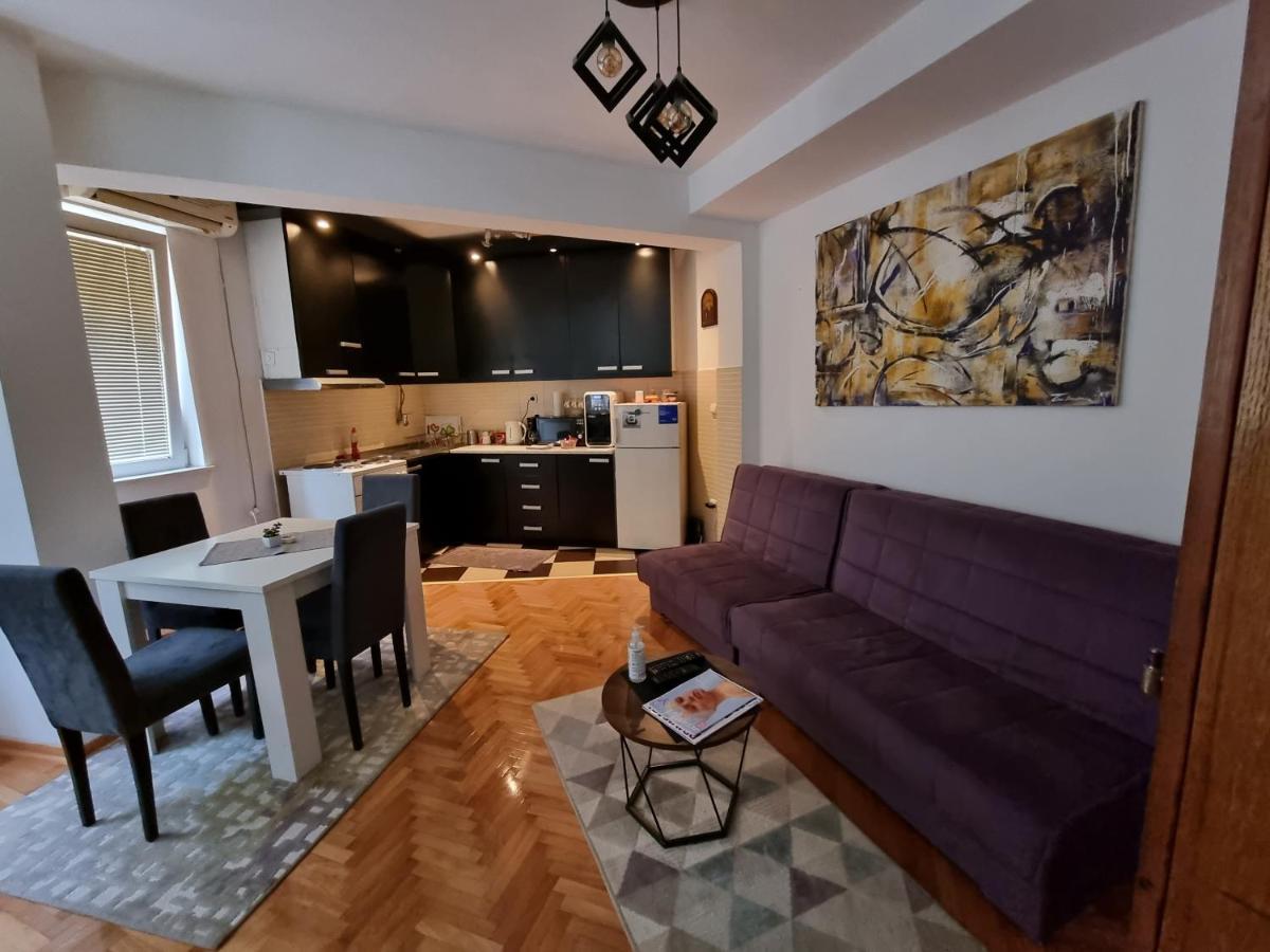 Apartman Veselinovic Free Parking รานเย ภายนอก รูปภาพ