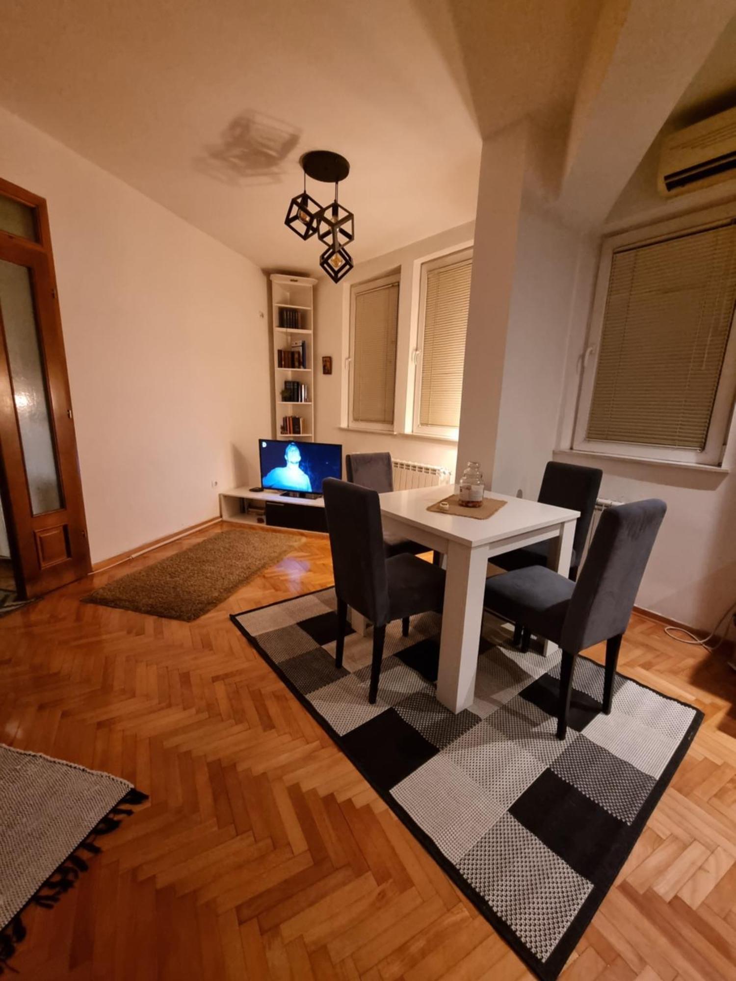 Apartman Veselinovic Free Parking รานเย ภายนอก รูปภาพ