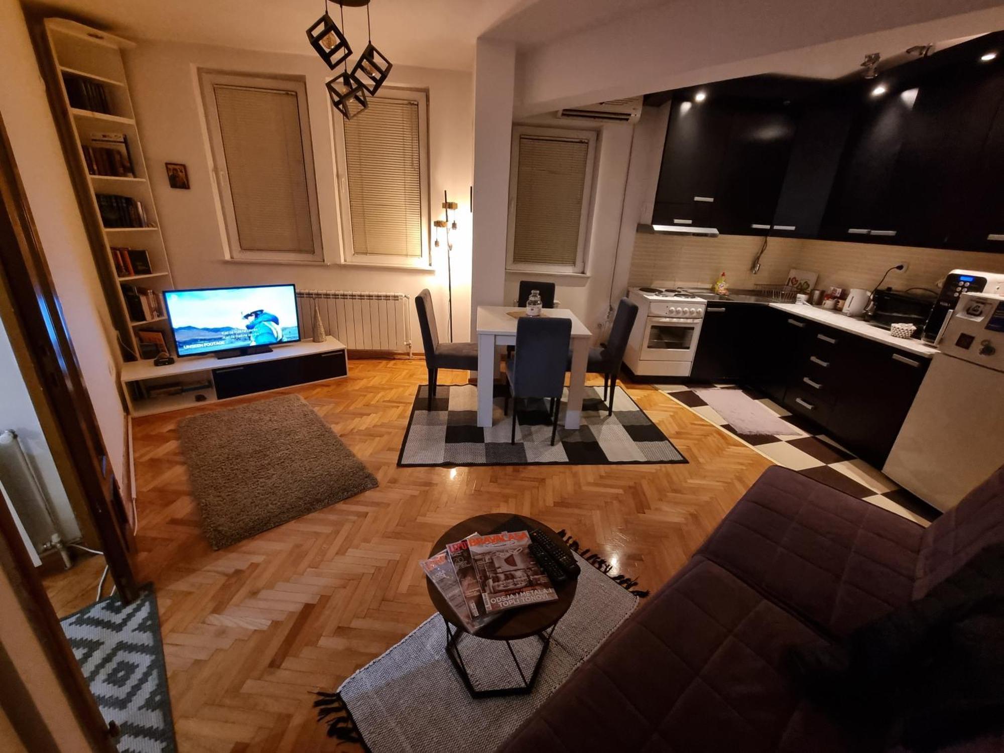 Apartman Veselinovic Free Parking รานเย ภายนอก รูปภาพ